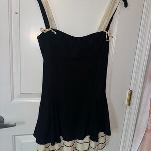 RIHOAS Black and Cream Ruffled Tiered Babydoll Mini Dress